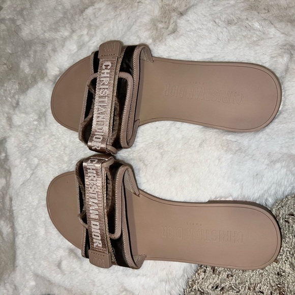Dior Revolution Slides - Picture 7 of 14